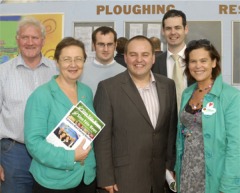 Cllr Pdraig MacLochlainn pictured at this years National Ploughing Championships with colleagues including Senator Pearse Doherty and MEPs, Mary Lou McDonald and Bairbre de Brn.