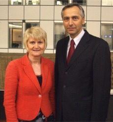 Marian Harkin MEP pictured with Commissioner Jan Figel.
