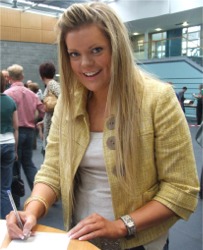 Rachel Gallagher, Mountcharles, registers at LYIT for the Gallagher Clan world record.